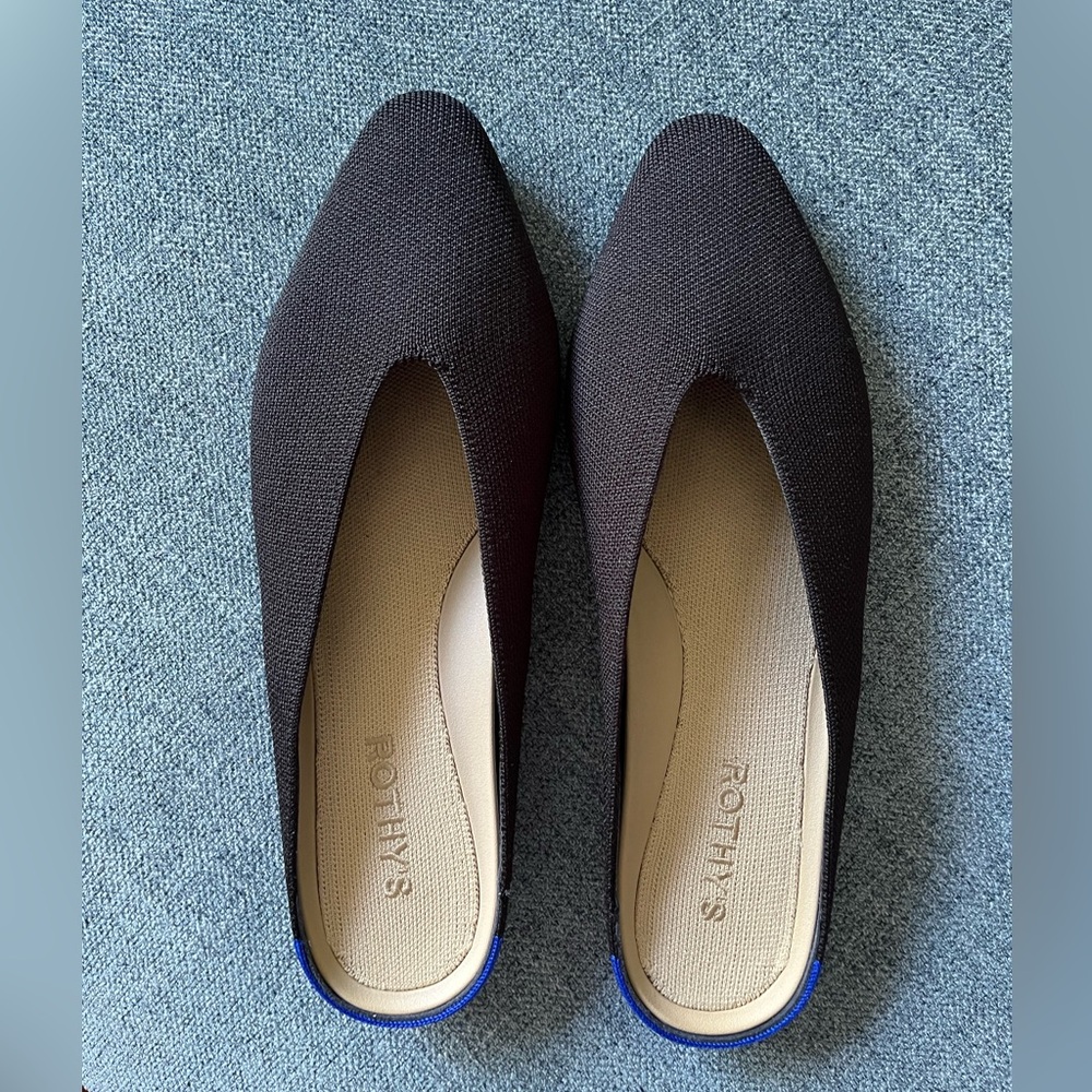 NWOT Rothy's Black Almond Demi, Size 9